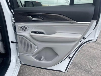 2023 Jeep Grand Cherokee Overland 4x4