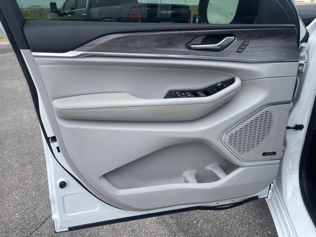 2023 Jeep Grand Cherokee Overland 4x4