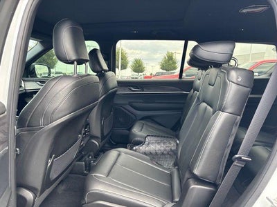 2025 Jeep Grand Cherokee L Limited 4x4