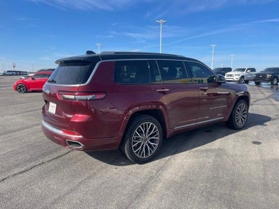 2022 Jeep Grand Cherokee L Summit 4x4
