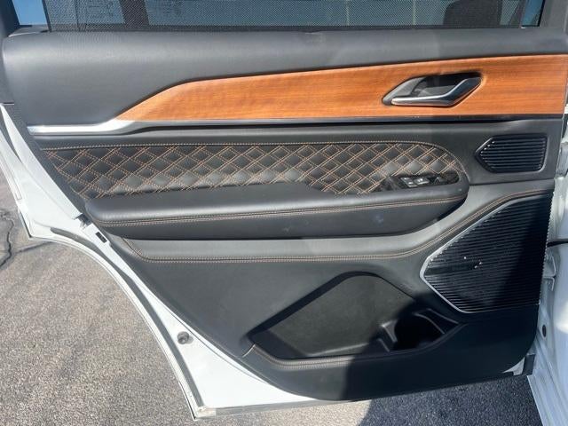 2023 Jeep Grand Cherokee L Summit 4x4