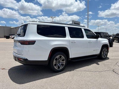 2024 Jeep Wagoneer L Series II 4x2 *Ltd Avail*