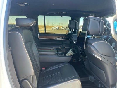 2023 Jeep Grand Wagoneer L Series III 4x4