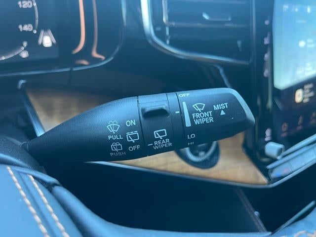 2023 Jeep Grand Wagoneer L Series III 4x4