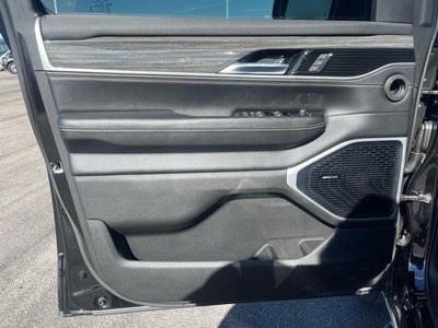 2022 Jeep Wagoneer Series II 4x4