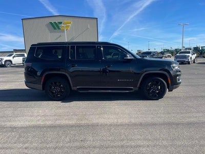 2022 Jeep Wagoneer Series II 4x4