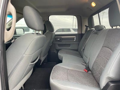 2015 RAM 1500 4WD Crew Cab 5.7 Ft Box Big Horn