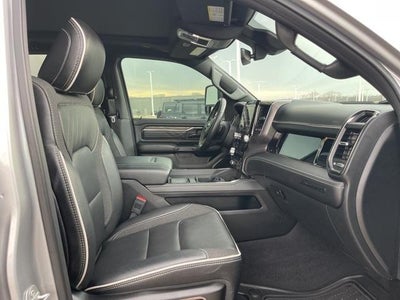 2025 RAM 1500 Limited 4x4 Crew Cab 5'7" Box