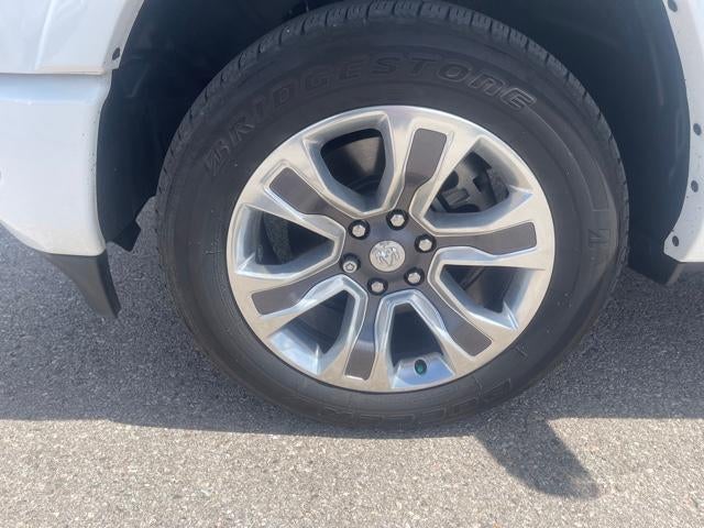 2022 RAM 1500 Limited 4x4 Crew Cab 5'7" Box