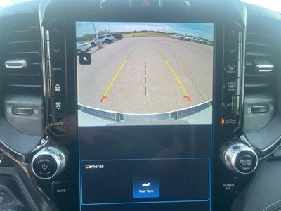 2022 RAM 1500 Limited 4x4 Crew Cab 5'7" Box