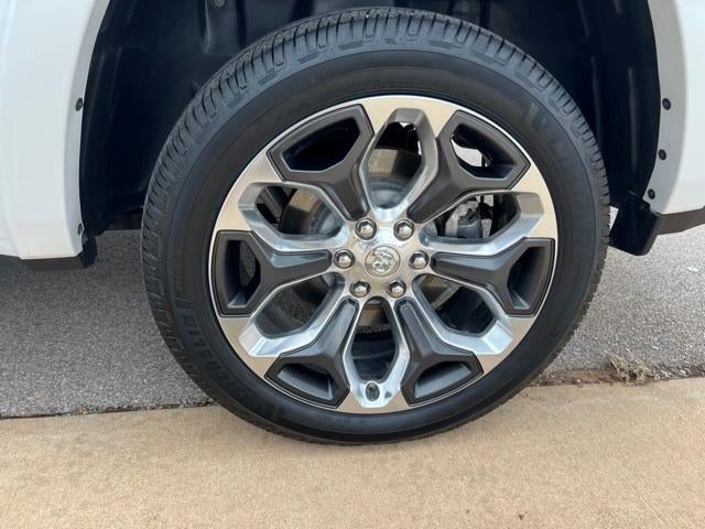 2022 RAM 1500 Limited 4x4 Crew Cab 5'7" Box