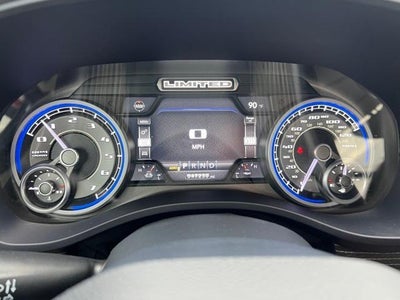 2022 RAM 1500 Limited 4x4 Crew Cab 5'7" Box