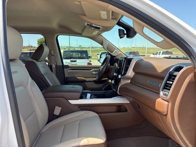 2020 RAM 1500 Laramie 4x4 Crew Cab 5'7" Box