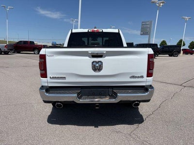 2020 RAM 1500 Laramie 4x4 Crew Cab 5'7" Box