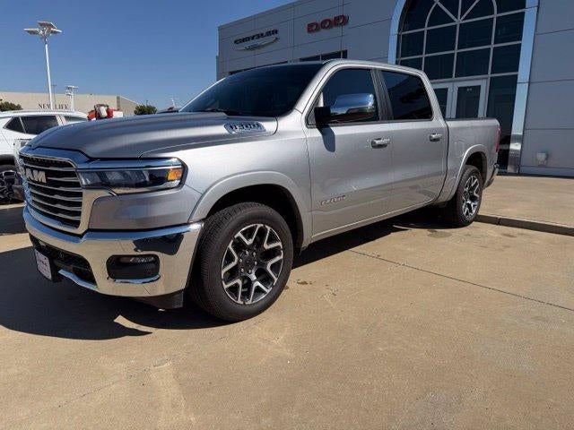 2026 RAM 1500 Laramie 4x4 Crew Cab 5'7" Box