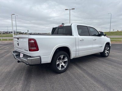 2020 RAM 1500 Laramie 4x4 Crew Cab 5'7" Box