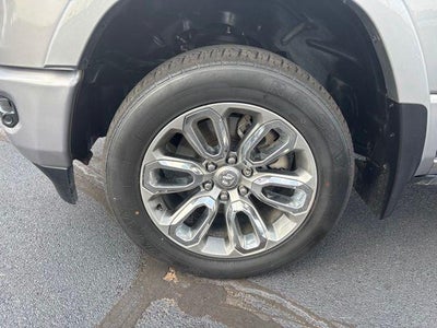 2022 RAM 1500 Laramie 4x4 Crew Cab 5'7" Box