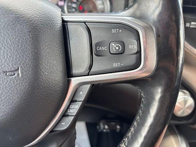 2021 RAM 1500 Laramie 4x4 Crew Cab 5'7" Box