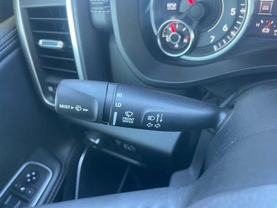 2021 RAM 1500 Laramie 4x4 Crew Cab 5'7" Box