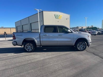 2021 RAM 1500 Laramie 4x4 Crew Cab 5'7" Box