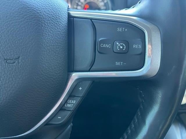 2022 RAM 1500 Laramie 4x4 Crew Cab 5'7" Box