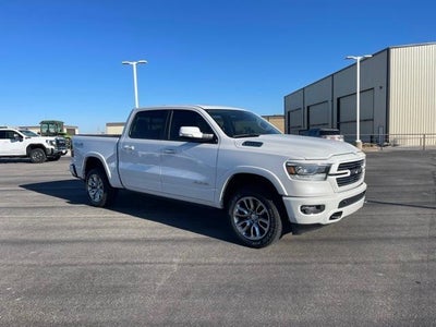 2022 RAM 1500 Laramie 4x4 Crew Cab 5'7" Box