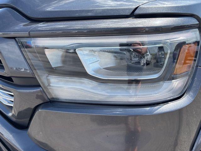 2021 RAM 1500 Laramie 4x4 Crew Cab 5'7" Box