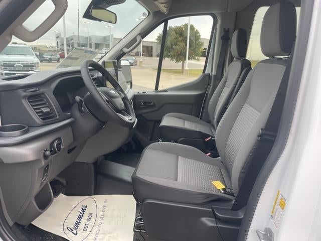2026 Ford Transit Passenger Wagon T-350 148" Med Roof XL RWD