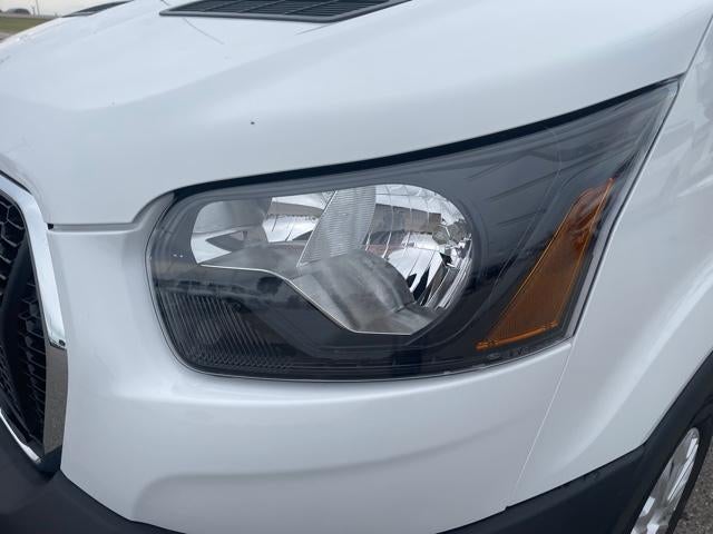 2026 Ford Transit Passenger Wagon T-350 148" Med Roof XL RWD