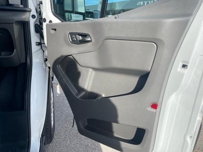 2022 Ford Transit Passenger Wagon T-350 148" Med Roof XLT RWD