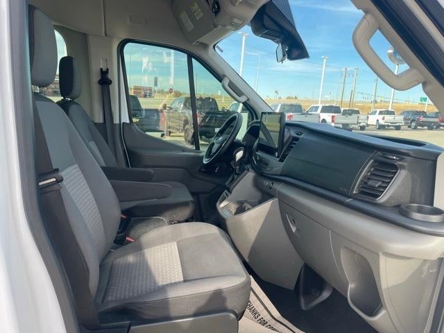 2022 Ford Transit Passenger Wagon T-350 148" Med Roof XLT RWD