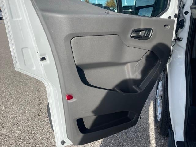 2022 Ford Transit Passenger Wagon T-350 148" Med Roof XLT RWD