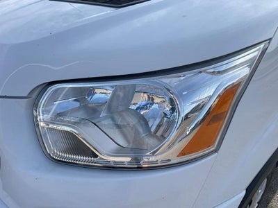 2022 Ford Transit Passenger Wagon T-350 148" Med Roof XLT RWD