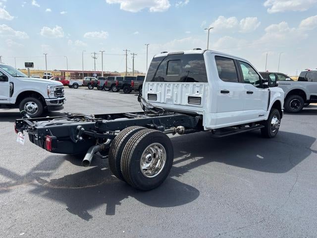 2026 Ford Super Duty F-350 DRW XL 4WD Crew Cab 179" WB 60" CA