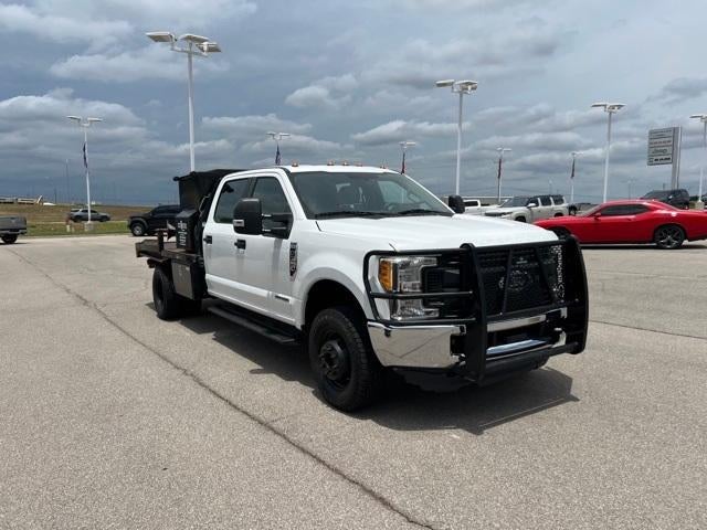 2019 Ford Super Duty F-350 DRW XL 4WD Crew Cab 179" WB 60" CA