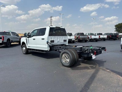 2026 Ford Super Duty F-350 DRW XLT 4WD Crew Cab 179" WB 60" CA