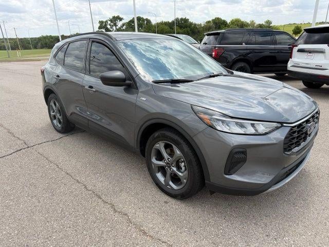 2025 Ford Escape ST-Line FWD