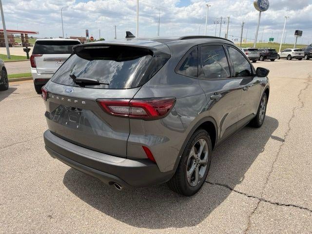 2025 Ford Escape ST-Line FWD