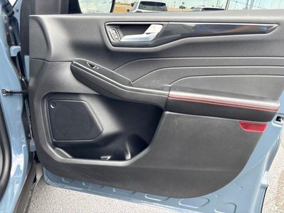 2025 Ford Escape ST-Line FWD