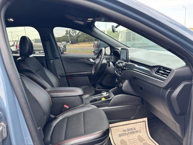 2025 Ford Escape ST-Line FWD