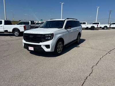 2025 Ford Expedition Active 4x4