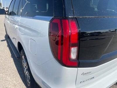 2025 Ford Expedition Active 4x4