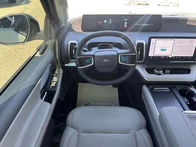 2025 Ford Expedition Active 4x4