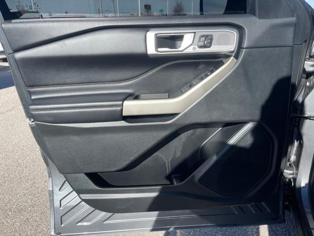 2023 Ford Explorer Limited RWD