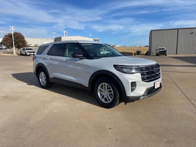 2026 Ford Explorer Active w/100A Pkg RWD