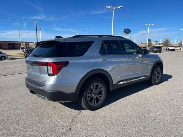 2025 Ford Explorer Active 4WD