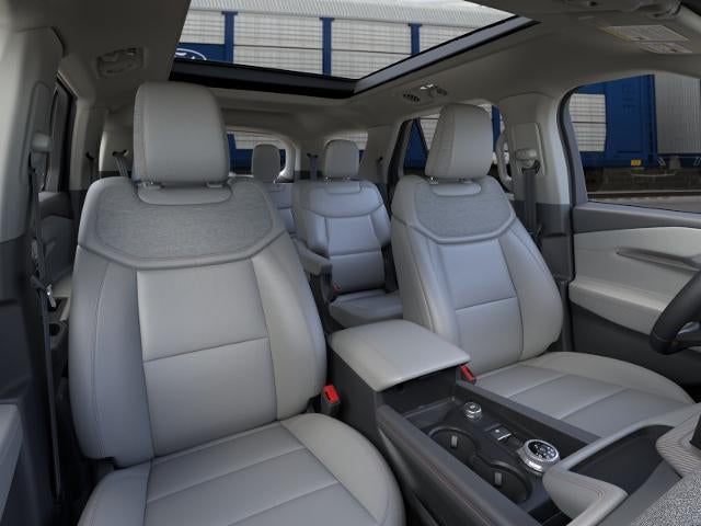 2026 Ford Explorer Active w/100A Pkg 4WD
