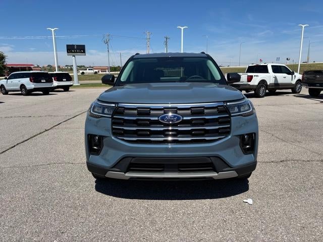 2026 Ford Explorer Active w/100A Pkg 4WD