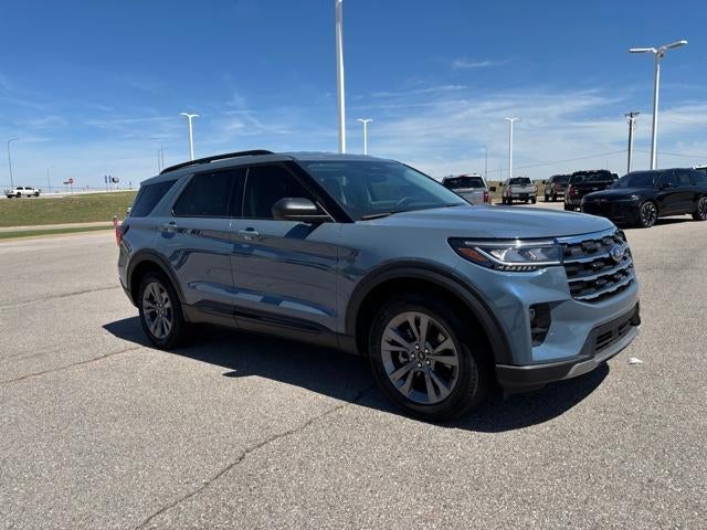 2026 Ford Explorer Active w/100A Pkg 4WD