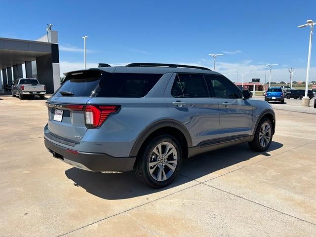 2026 Ford Explorer Active w/100A Pkg 4WD